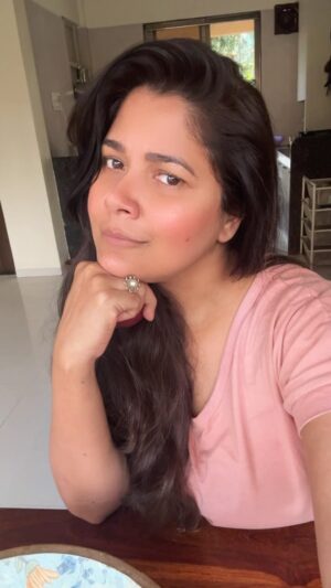 Narayani Shastri Instagram - Aati kya Khandala…..😭