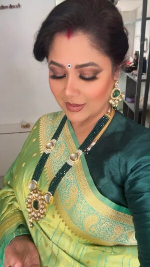 Narayani Shastri Instagram - Purane gaane….❤️