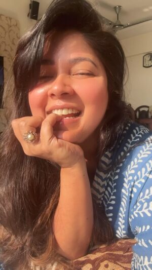 Narayani Shastri Instagram - Tera peecha na main chhodungi Soniye 😜
