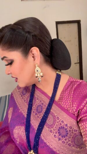 Narayani Shastri Instagram - Meri sundarta ka raaz … special face cream 🥰