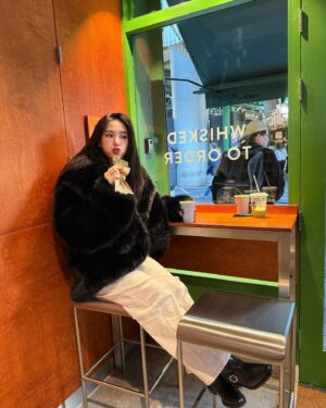 Narilya Gulmongkolpech Instagram - 🍏🥯🍎