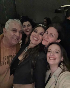Natalia Dragoumi Instagram - Σκηνές από ένα πάρτυ.
#birthday #reunion #classmates 
#arxelaou5 #smyrnimouagapimeni 
@freshpatisserie 
@olympias_athens 
#parthenoneview