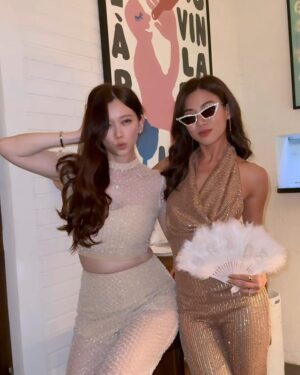 Natalia Ng Instagram - This one’s for life 🫶🏻 Truly a hens party to remember; especially when one has to pump & dump my 3 month old’s food source for 4 days straight 🤣 Just over 3litres of breastmilk as a measure of my love for our stunningly fabulous bride-to-be @leeyvonez 👰🏻‍♀️

Looking back at our friendship, we knew each other for probably half our lives now but I love how we grew circumstantially close over the years, solidifying our friendship even more through Covid. 

It was then that I had the real pleasure of knowing what an awesome (and unabashed) human being you are. As mentioned, witnessing your unique bond with each of your jimuis truly is a testament to your stellar character.

In our competitive industry, it’s not always easy to find close friends that can respect one another, give genuine support & keep it super real with each other and it’s so refreshing to have found this rare kinship with you. 

I love that despite our hectic & very misaligned life schedules, we somehow found the time to squeeze into each other’s lives keeping tabs on what’s going on. 

I especially love that we can somehow enjoy each other’s company in all sorts of situations, from our ad hoc and impressionable travels together, to a lot of (unique) late night activities—

And to now— a very impactful life event. It is with great love that I send you off most fittingly with a cheong hei captioned post— one I think you can appreciate because you are the biggest (hottest) Aunty I know.

May you enjoy marriage, motherhood, love, life & everything in between because you deserve it all and more 🥹 So happy you found that life long adventure you’ve been seeking for all this time, you adrenaline junkie! Love you @leeyvonnez 🫶🏻

PS, not even 100 carousel photo allowance could properly encapsulate this epic hens getaway (1000  and counting in our shared album 😅)