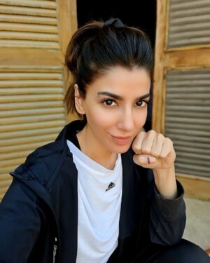 Naveen Waqar Instagram - Use your voice. Be the change.
Pakistan Zindabad 🇵🇰
#ivoted #elections2024
