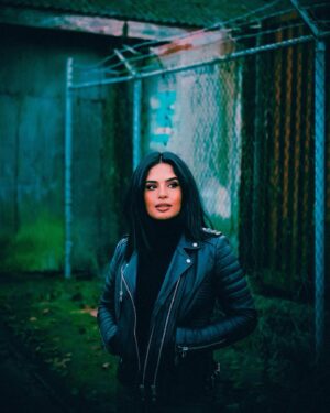 Navpreet Banga Instagram - wouldn’t life be so boring without art? 

Photo cred: @_vishal_712 

#Postoftheday #photooftheday #Vancouverartist #ArtistsofVancouver #BrownGirlLifts #SherniBanke #MakeArt