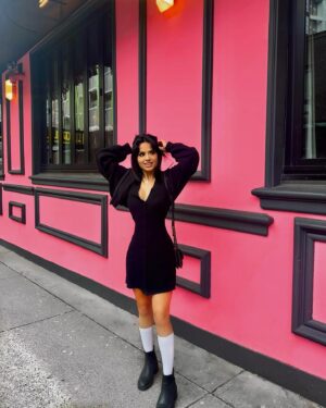 Navpreet Banga Instagram - vibrant souls…. 💫🩷✨

#Vancouver #VancouverBC #VancouverPhotography