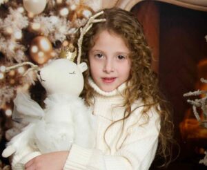 Naydelin Navarrete Instagram - Feliz navidad 🌲🎉

Les deseamos familia Anguiano Navarrete

Nuestras fotos hermosas 📸 @cielocardonastudio