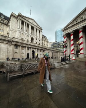 Neeha Riyaz Instagram - Cold days <3 #fits 

#winterstyle #outfitoftheday #fits #fitstagram #streetstyle #fashion #coat #london #fashionstyle