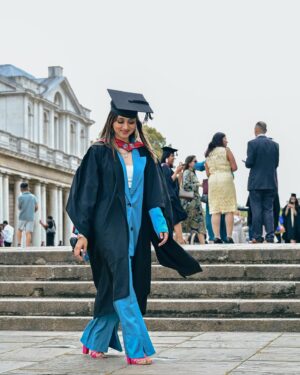 Neeha Riyaz Instagram - Alhamdulillah.😇 Graduated 🎓 19/07/23 👩‍🎓 @uniofgreenwich #gregrads ✨

#university #universityofgreenwich #graduation #graduated #masters #dreamcometrue #uk #unitedkingdom #london