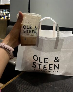Neeha Riyaz Instagram - Days like these… >< 

#fits #outfit #fashion #fashionblogger #fashionstyle #styleblogger #styling #streetstyle #fashionable #london #uk
