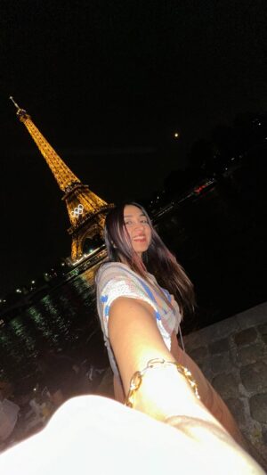 Neeha Riyaz Instagram - The ultimate goal is to travel ✈️✨🤌🏻 enjoying every bit of my life ♥️ second time in Paris ✨

#explore #reelsinstagram #contentcreator #travelblogger #travelgram #fashion #solotravel #travelsolo #traveltheworld #fashionstyle #europetravel #uk