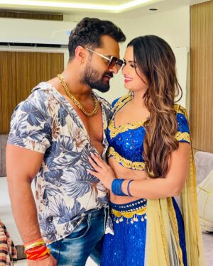 Neelam Giri Instagram - Hit machine ❤️‍🔥⭐️🥀 
@khesari_yadav Sir