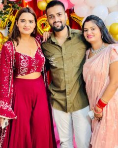 Actress Neelam Giri HD Photos and Wallpapers November 2024