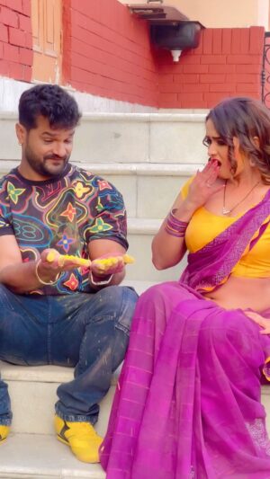 Neelam Giri Instagram - Khali uhe rangela 🔥🔥