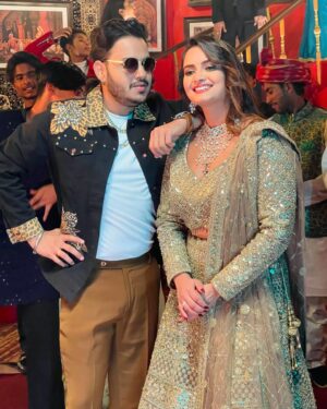 Neelam Giri Instagram - Songs coming soon 🔜 ….💞💞💞

Shoot complete ✅🤘❤️🙏🔥🔥ARADDHYA MUSIC ZONE (अभी पूरा भोजपुरी हिली बाबू) 🔥👑👑🔥🔥🔥
Company level @araddhya_musiczone 
STAR caste @ankush_raja_official ❤️🔥
Featuring @neelamgiri_ ❤️🔥
Writer Boss rampuri @princepriyedarsi
Producer @mukeshkumar07121988 ❤️🙏
Video @paradiseproduction23 🙏❤️
Project head @princepriyedarsi 
Project manager @music_director_guddu_katie 
Digital partner @gmjbhojpuri 
Digital owner @rajkumar.rn85 

#bhojpuri #song #virol #2025
#newpost #newyear #newdelhi 
#foryou
https://www.instagram.com/p/DEEVJt_NQkM/?img_index=2&igsh=MWJuY242dnVieGpndA==