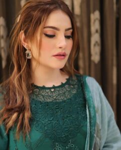 Actress Neelam Muneer HD Photos and Wallpapers August 2024