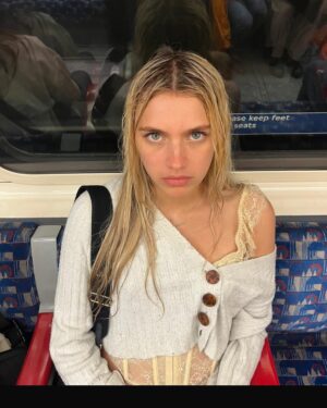 Nell Tiger Free Instagram - Happy new year, I got rained on x