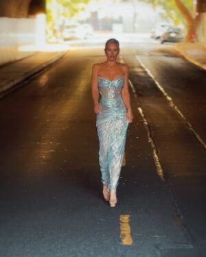 Nicky Whelan Instagram - The @childrensla provides world-class, compassionate care, offering hope and healing to children and their families. Through innovative treatments and heartfelt support, they truly transform lives. Thank you for having me. 🩷🫶🏼
#stylist @biancaarose_ 
#dress @madoh.official 
#jewelry @sinai.au 
#shoes @shoe_connection 
@glam @sarahsullivanmakeup