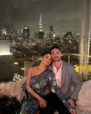 Nicole Scherzinger Instagram - Happy Valentine’s Day everyone! Especially to my ❤️@te11 
To the ones who have someone and to those who don’t, just remember, “you are the one you’ve been waiting for.” Wishing everyone LOVE today❣️