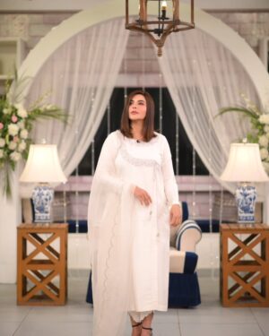 Nida Yasir Instagram - @nimrakashif.official