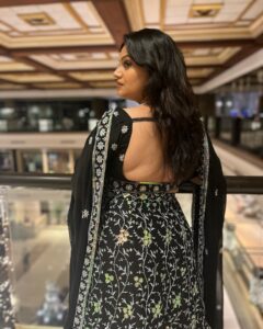 Actress Nidhi Mahawan HD Photos and Wallpapers February 2025