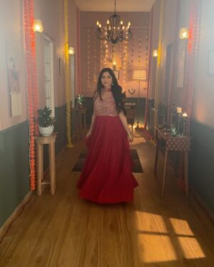 Niharika Chouksey Instagram - ♥️🎬

#niharikachouksey #swipe