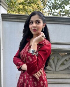 Actress Niharika Chouksey HD Photos and Wallpapers January 2025