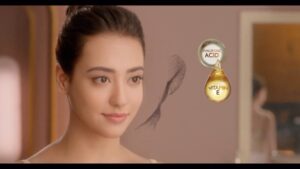 Nikeet Dhillon Instagram - 𝑮𝒍𝒐𝒘, 𝒂𝒂𝒑𝒌𝒊 𝒕𝒂𝒓𝒂𝒉!
@tamannaahspeaks @vlccin @timestalent 

@rishubartaria @reema_rathod 

#tamannahbhatia #tamanna #vlcc #gold #facial