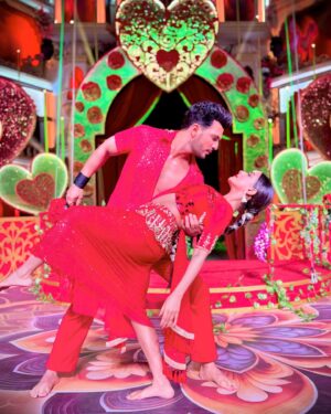 Nikki Sharma Instagram - Soon on #zra2024 🧿👊🏿⭐️🌶️