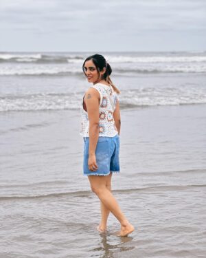 Nimmy Arun Gopan Instagram - I used to think I was an extrovert, thriving in crowds, craving attention, and always ready to socialize. But over time, I’ve come to realize that I’m more of an ambivert at heart. I find comfort in solitude, preferring the quiet moments and a close-knit circle of friends over the hustle and bustle of large gatherings.

My job as a TV host and content creator often makes people assume I’m always in my element around others, but the truth is, I cherish my peaceful moments just as much. Whether it’s sitting in a cozy corner of a coffee shop with soft music, enjoying sunsets by the beach, or unwinding at home with warm lights and a good romantic drama on Netflix, that’s when I truly feel at peace.

I’ve learned to embrace both sides of myself—the one that loves to interact when the camera’s on and the one that craves silence when it’s off. It’s a delicate balance, but it’s mine.

#randomthoughts