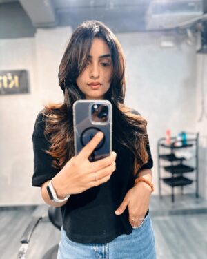 Nimmy Arun Gopan Instagram - New hair, new vibe! 🥰

Thanks to @kingsily_ksl for this new and fresh look.