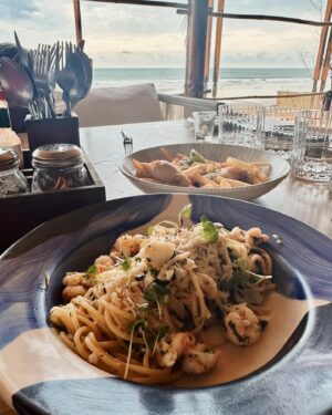 Nimmy Arun Gopan Instagram - Spent my birthday just the way I love—slow and serene. Lunch at a beautiful cafe, a peaceful beach view, and the perfect sunset. There’s something magical about the ocean, always grounding me. There’s just something so calming about watching the sunset on the beach—it’s where I feel most like myself. 

So grateful for the love, the laughter, and the warm wishes. 

Here’s to many more days like this, surrounded by good food, good friends, and endless sunsets. ☀️