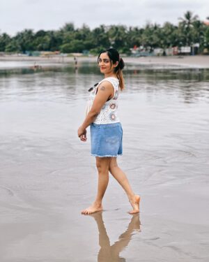 Nimmy Arun Gopan Instagram - I used to think I was an extrovert, thriving in crowds, craving attention, and always ready to socialize. But over time, I’ve come to realize that I’m more of an ambivert at heart. I find comfort in solitude, preferring the quiet moments and a close-knit circle of friends over the hustle and bustle of large gatherings.

My job as a TV host and content creator often makes people assume I’m always in my element around others, but the truth is, I cherish my peaceful moments just as much. Whether it’s sitting in a cozy corner of a coffee shop with soft music, enjoying sunsets by the beach, or unwinding at home with warm lights and a good romantic drama on Netflix, that’s when I truly feel at peace.

I’ve learned to embrace both sides of myself—the one that loves to interact when the camera’s on and the one that craves silence when it’s off. It’s a delicate balance, but it’s mine.

#randomthoughts