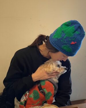 Nimura Sawa Instagram - 2024も終わりますね。
この一年、体感3ヶ月くらいで終わった気持ちです。

ドラマ「若草物語」放送も終わってしまいました👭🏻👭🏻
4姉妹を愛して頂いてありがとうございました！
また会いたいなと思える人たちに出会えて嬉しいです。
若草姉妹LOVE

今年も色んな人や感情との出会いがありましたが
振り返ると私にとってはご褒美のような一年でした。
改めてそばにいてくれる人や応援してくださる方々に感謝を伝えたいです。今年もどうもありがとうございました！
2025もどうぞ宜しくお願い致します！
心も体も忙しい年末年始ですが皆様が少しでも心休まる穏やかな時間が過ごせますように。。
良い時間を過ごしてくださいませ🫶🏻🫶🏻🫶🏻🫶🏻🫶🏻