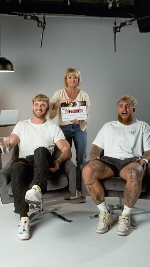 Nina Agdal Instagram - The most controversial family in America just landed a reality series. @PaulAmericanMax premieres Thursday, March 27 on @StreamOnMax.