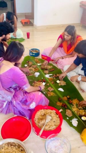 Niranjani Ahathian Instagram - Celebrating life 🤍

#happy #pongal #higher #vibrations #family #love