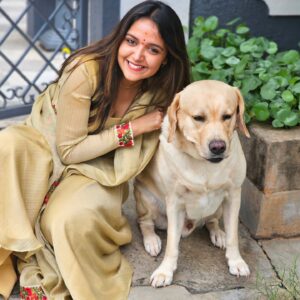 Nisha Ravikrishnan Instagram - My heart on four legs turns another year older today !🐾🤍 happy birthday my little love !!🐾👑 
#myfurbulousking #forevermybaby #bunny🐾

#nimmanisharkn