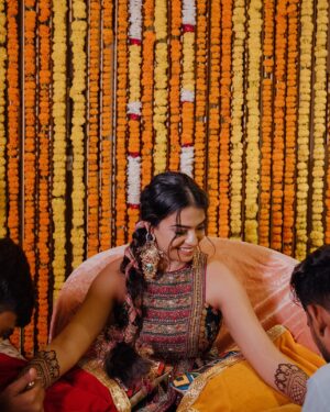 Nishtha Gandhi Instagram - Mehendi moodboard: Prints, hues of green, laughter in every frame, tears in some and a cute furry friend stealing the show. Just some of the images that made my mehendi how it was ♥️
Photos: @weddingrams 
Bride’s outfit: @kalista.official 
MUA: @sanyaamanocha 
Mehendi: @lalitbridalmehandiartist 
Jooti: @5_elementsbyradhikagupta 
.
.
.
#mehandi #mehendioutfit #shaadikaseason #punjabiwedding #weddingrituals 
#vintageaesthetic #indianweddinglook