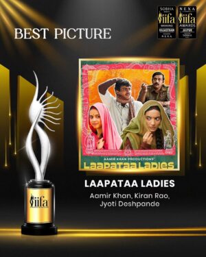 Nitanshi Goel Instagram - Phool’s journey has been filled with love, strength, and now-an IIFA nomination!! 🌟✨🌸
Our #LaapataaLadies shining with 9 Big Nominations for @iifa including 
Best Performance in a Leading Role (female)🙏🏻
my heart is full of gratitude 🫶🏻