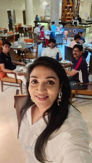 Nitha Promy Instagram - ഒരു Weekend അപാരത....😀
An evening well spent at the Awadhi Fest at Courtyard by Marriott Kochi Airport! 🌟✨

From the flavourful Lucknowi dishes to the lively chaat bar, the mouthwatering starters, melt-in-your-mouth mutton, aromatic biriyani, and irresistible sweets, every bite was a journey of authentic taste. 🍢🥘🍨 If you're on the hunt for a food fest that brings families and friends together over amazing food, this is the spot! 

Agency @cuttingchaai.in

#FoodFest #AwadhiFest #FamilyTime #FoodieAdventures #LucknowiDelights #KochiEats #Buffet #CIALConventionCentre 
#CourtyardbyMarriottKochiAirport #AirportHotel #Kochi #Kerala #malayali #viralreels #instagramers #food
#foodreels

[Awadhi Fest, Courtyard by Marriott Kochi Airport, Airport Hotel, Buffet, CIAL Convention Centre, Lucknow, Kochi, Kerala]