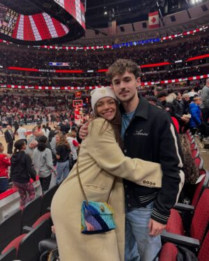 Oana Gregory Instagram - A holiday season well spent! 🥰🥰🥰