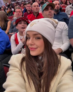 Oana Gregory Instagram - A holiday season well spent! 🥰🥰🥰