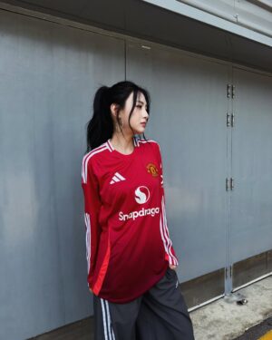 Oh Ha-young Instagram - We are United ⚽️
Wear United ❤️‍🔥