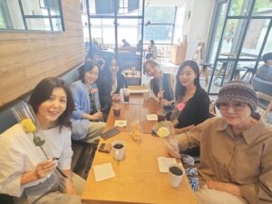Oh Seung-ah Instagram - -

드라마 촬영종료후에 만난 
사랑스러운 우리 <세번째 결혼💎>식구 모임들🥰❤️