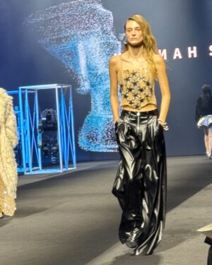 Ok Ja-yeon Instagram - @hannahshin.official 
@seoulfashionweek_official