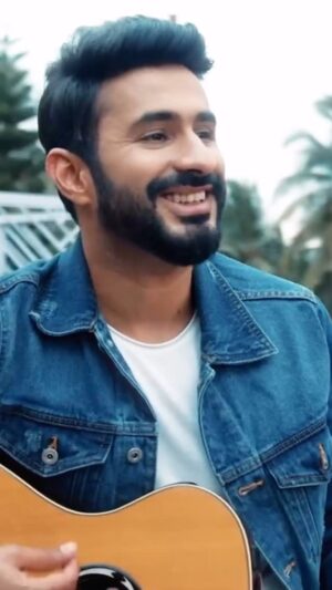 Onima Kashyap Instagram - Throwback to Ek Din Kahi 🎶✨ Reliving the vibe, the love, and the memories you all showered! Let’s make it special again ❤️ Drop your love in the comments! #ThursdayThrowback
.
.
.
.
.
#ekdinkahi #throwbackvibes #throwbackthursday #oldsongnewvibe #indiansinger #delhisinger 
#youtubemusic #desiswag #musicallyyours 
#indiansongs #tbtmoment #singermusician 
#indieartist #musiclove #nostalgicvibes
.
.
.
.
[ EvergreenMusic, TimelessVibes, ThrowbackThursday, LoveSongs, MustListen, Unforgettable, PowerOfMusic, DesiVibes, YoursTruly, ClassicFeels ]