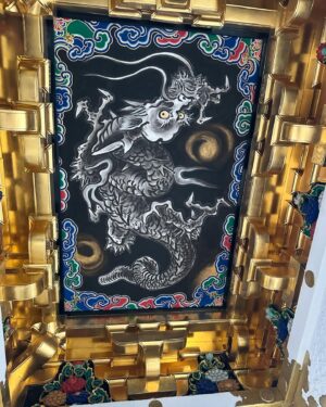 Oto Abe Instagram - 日光東照宮⛩️⭐️
行ってまいりました〜。たくさんパワーをいただきました🔥
お守りも買ったりしてご利益があるといいな〜✨