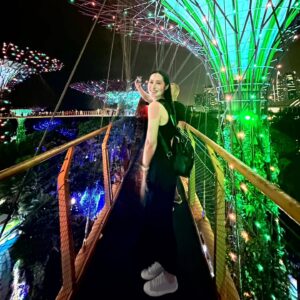 Paige Chua Instagram - Christmas may be over but the magic lives on...

Hope you had a wonderful Christmas.
🩷🎄