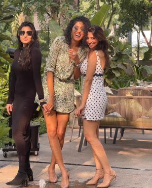 Parinita Seth Instagram - Ssshhhhhh we keep all the secrets safe - cross your heart and hope to die . 

#us #this