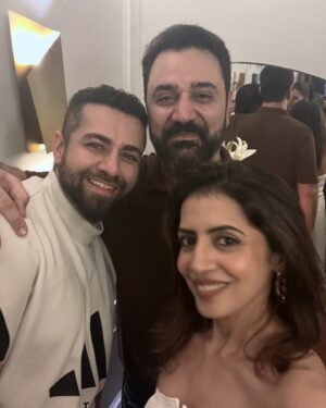 Parinita Seth Instagram - a beautiful wrap up party with a beautiful awesome team of #vanshaj  i always wanted to work with @swastikproductions  and i did. i loved my journey with them as really @swastikproductions you are the best.  @sktorigins @g3gill  @sonysab.  #fyp #foryoupage #instagood #insta #instamood #instaact #actorslife #missthistime #team #vanshaj #instagram #instalike #love #grateful 🙏🏻